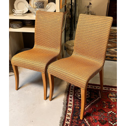 Paire de chaises en bois clair et rotin 