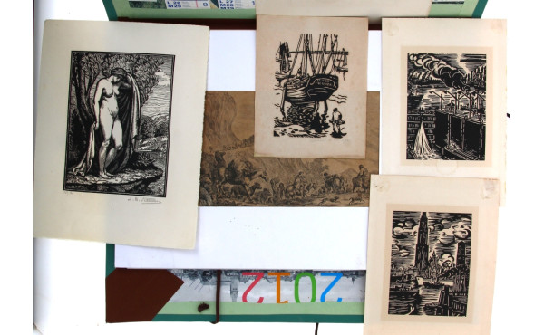 LOT - Carton à dessins garni de gravures