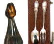 Lot d'argenterie : dessous de plat plian