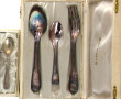 Lot d'argenterie : dessous de plat plian