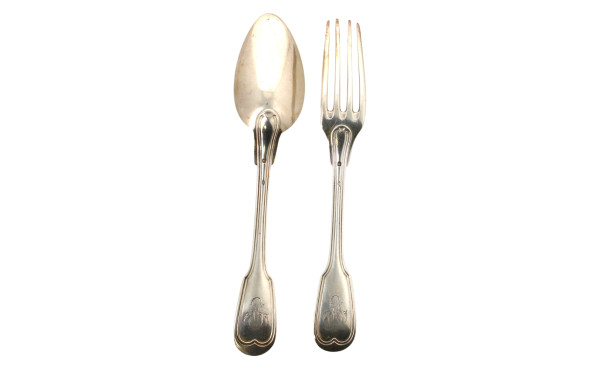 Couvert en argent, modèle filet chiffré,