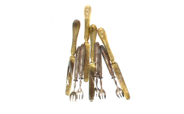 5 fourchettes à huîtres anciennes en mét