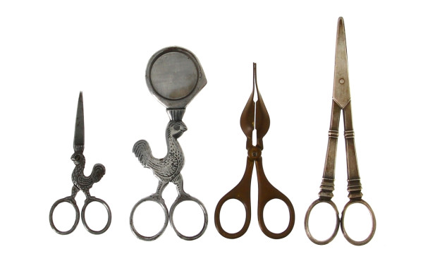 Lot de 4 ciseaux anciens divers (à mèche