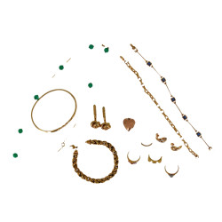 Joli lot de bijoux fantaisie en plaqué o