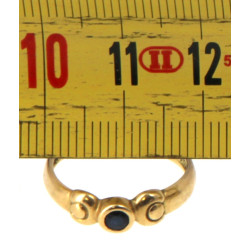 Bague en or jaune 18 cts, poinçon tête d