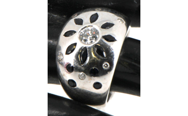 Importante bague jonc en or gris 18 cts 
