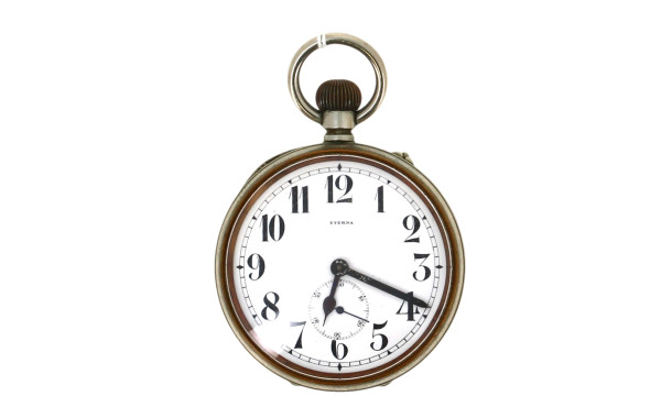 Grosse montre en acier, en état de fonct