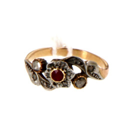 Bague ancienne deux ors 18 cts, plus de 