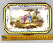 Coffret en faïence fine et métal doré à 