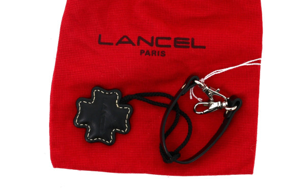 LANCEL - Porte-clé ou bijoux de sac en c