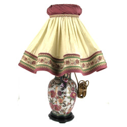 Lampe décorative, base en forme de vase,