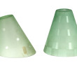 Deux verres de lampe en verre vert tendr
