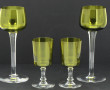 Petit ensemble de verres à pied en crist