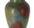 Vase en opaline peinte à décor d'iris po