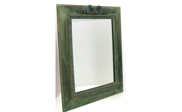 Miroir à encadrement en bois patiné vert