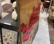 Grand panneau décoratif en bois peint à 