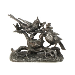 "Oiseaux et oisillons au nid", sujet en 