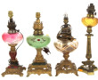 Lot de 4 lampes à pétrole dont 3 électri