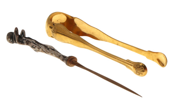 Coupe-papier ancien doté d'une lame doré