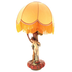 Vase circa 1900 en plâtre patiné à décor