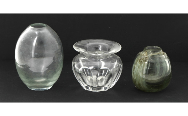 Lot de 3 petits vase en cristal et en ve