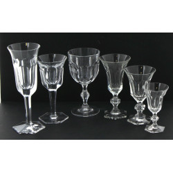 Service de verres à pied (nuances de mod