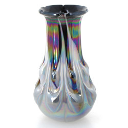 Vase design en verre nacré noir et blanc