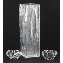 DAUM - Vase en cristal à section carrée 