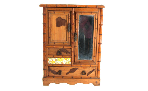 Petite armoire de poupée façon bambou, c