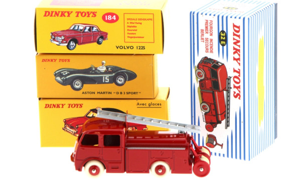 DINKY TOYS Atlas - 4 véhicules neufs en 