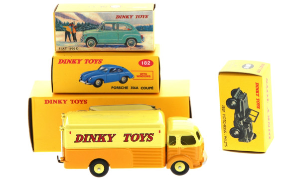 DINKY TOYS Atlas - 4 véhicules neufs en 