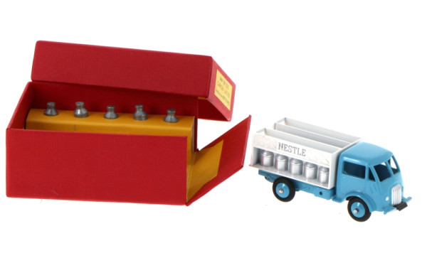 DINKY TOYS Atlas - Camion laitier NESTLE