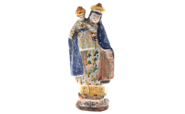 Vierge à l'enfant couronnée en faïence p