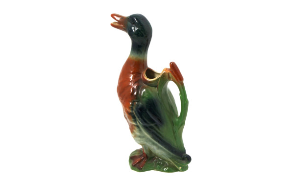 ST CLEMENT - Pichet canard en barbotine,