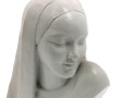 Buste de Vierge voilée en céramique blan