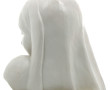 Buste de Vierge voilée en céramique blan