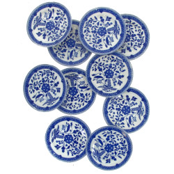10 assiettes à dessert en porcelaine chi