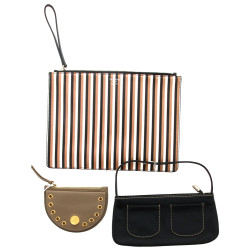 Lot comprenant un porte-monnaie See by C