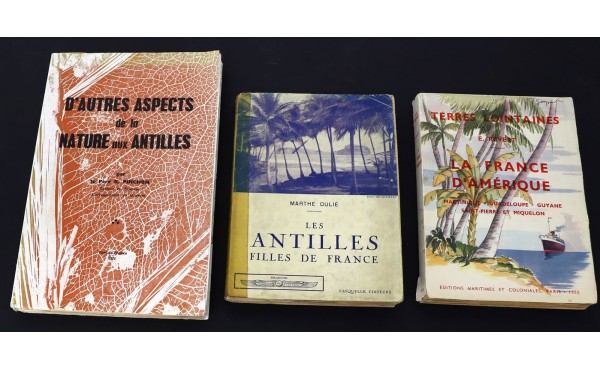 ANTILLES - Lot de 3 livres: - P. R. Pin