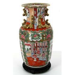 CHINE Fin Xxème - Vase en porcelaine à d