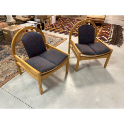 BAUMANN - Paire de fauteuils en bois cla