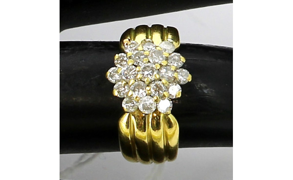 Bague jonc godronné en or jaune 18 carat