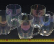 5 chopes anciennes en verre irisé, H 10,