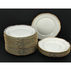 15 assiettes plates et 5 assiettes creus