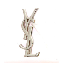 YVES SAINT-LAURENT - Broche en argent, p