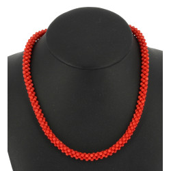 Collier en perles de corail, fermoir or 