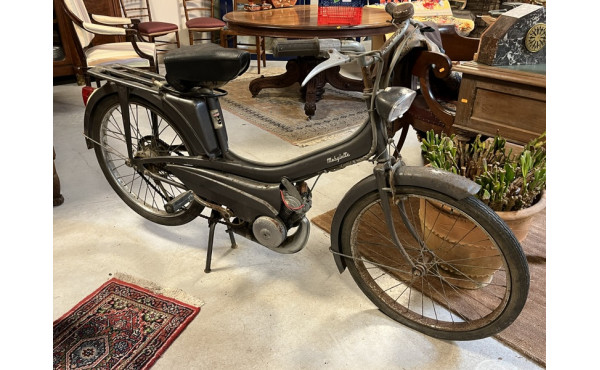 MOTOBECANE Mobylette des années 60/70, v