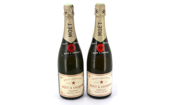 MOET et CHANDON - 2 B Champagne Brut Imp