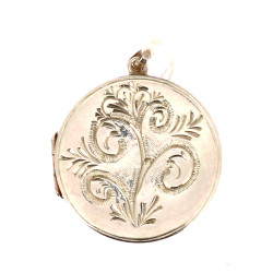 Pendentif circulaire ouvrant en argent, 