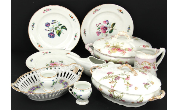 Lot de porcelaines anciennes comprenant 